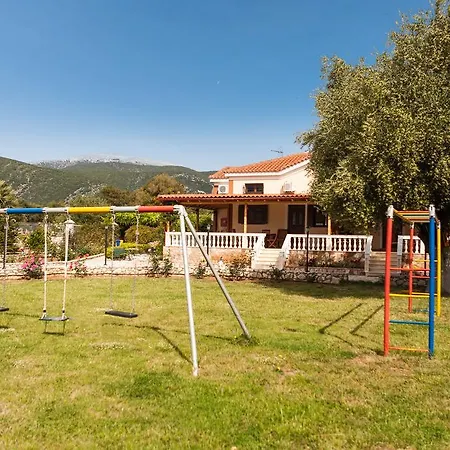 Villa Kostoula Karavomylos